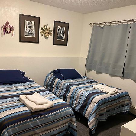 Alaska European Bed & Breakfast アンカレッジ エクステリア 写真