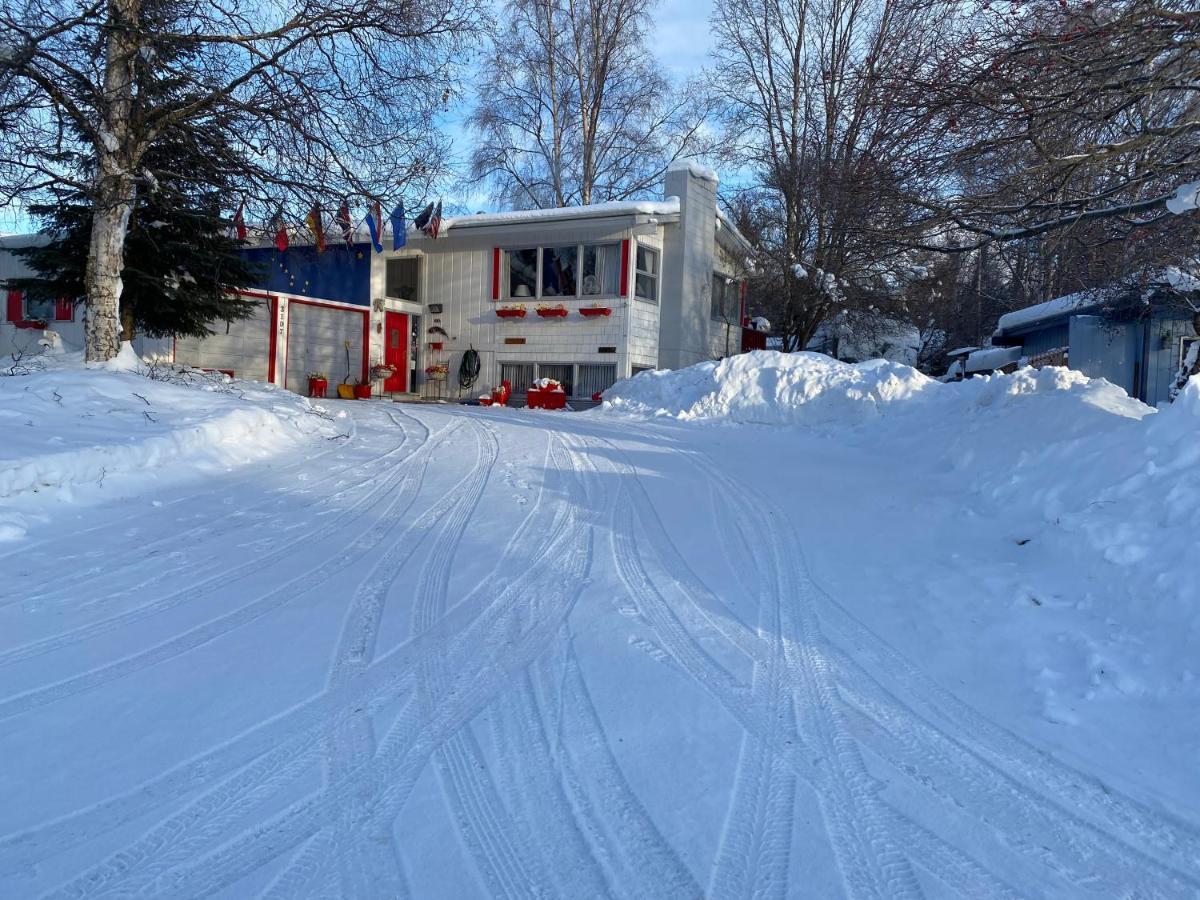 Alaska European Bed & Breakfast アンカレッジ エクステリア 写真