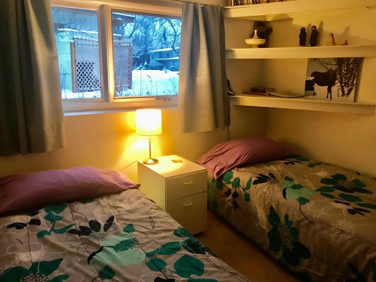Alaska European Bed & Breakfast アンカレッジ エクステリア 写真