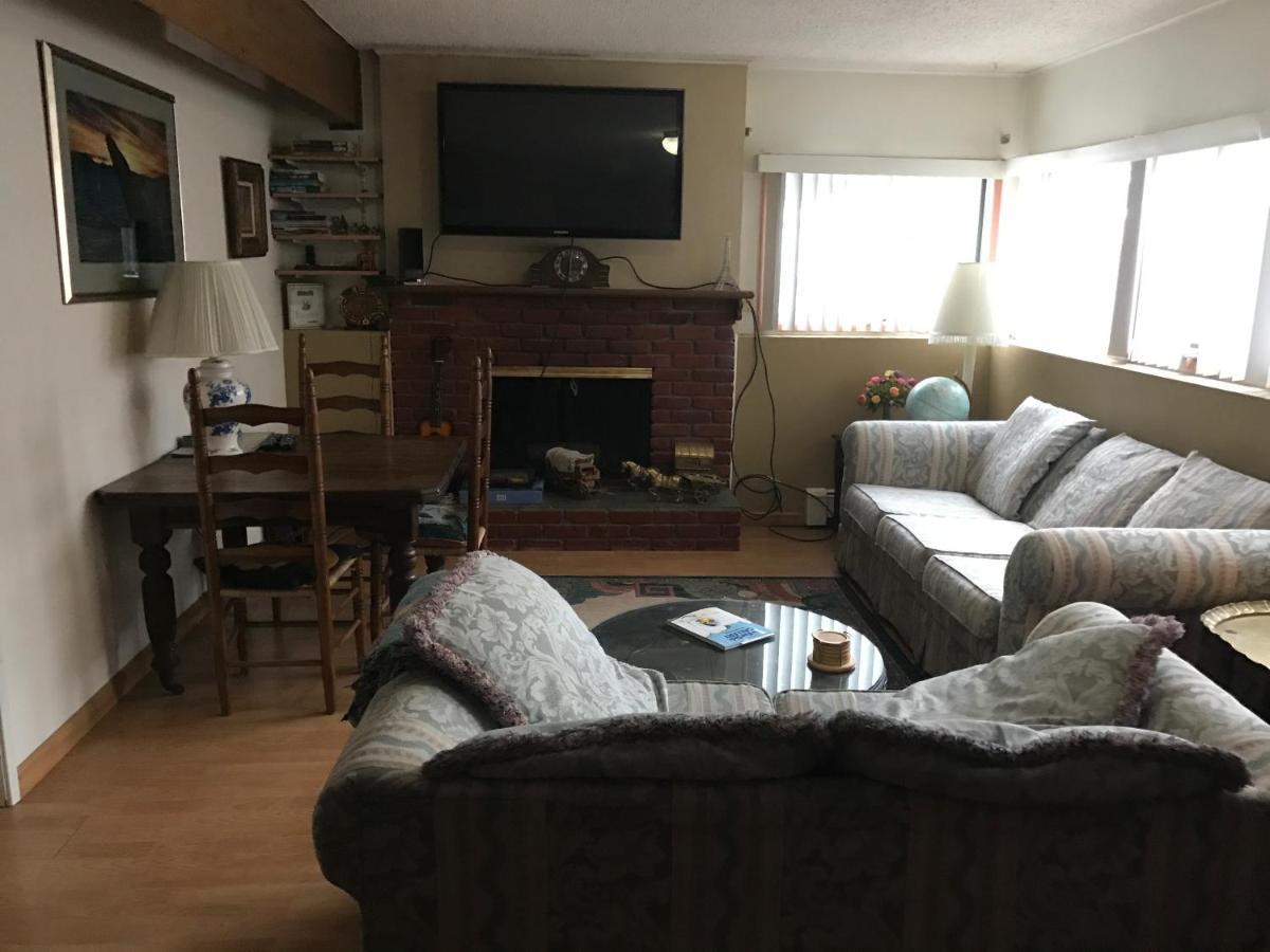 Alaska European Bed & Breakfast アンカレッジ エクステリア 写真
