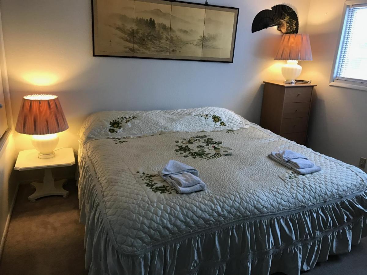 Alaska European Bed & Breakfast アンカレッジ エクステリア 写真